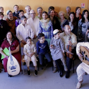 La chorale des Grésilles accompagnée par la Nouba Andalouse